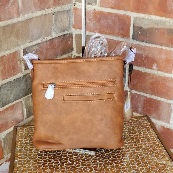 Montana West Brown Concho Crossbody NWT - Picture 3 of 7